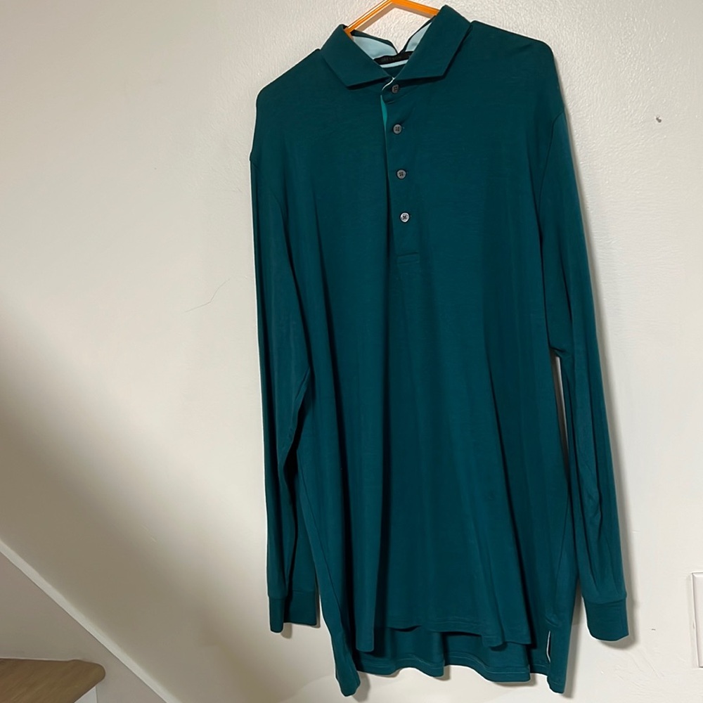Greyson long sleeve polo. Size XL, perfect condition.